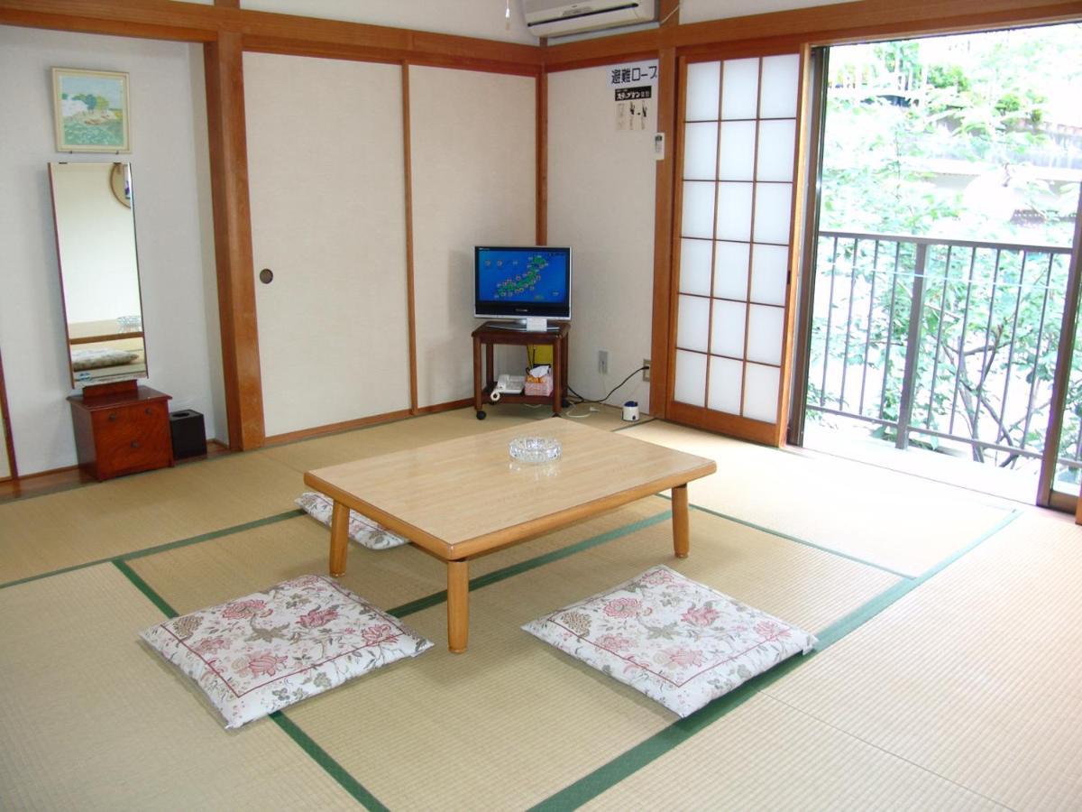 ペンション桜家 Hotel ชิโมดะ ภายนอก รูปภาพ